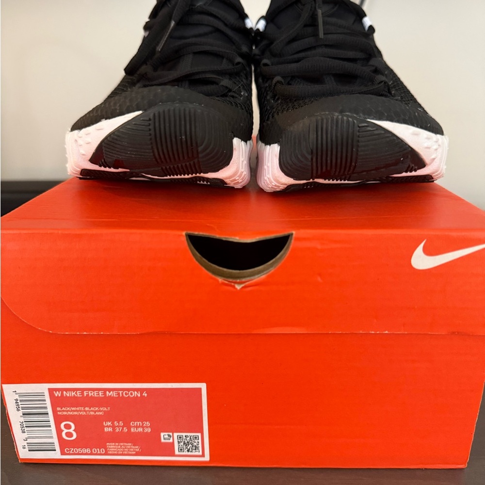 Nike Free Metcon 4 Black Sneakers